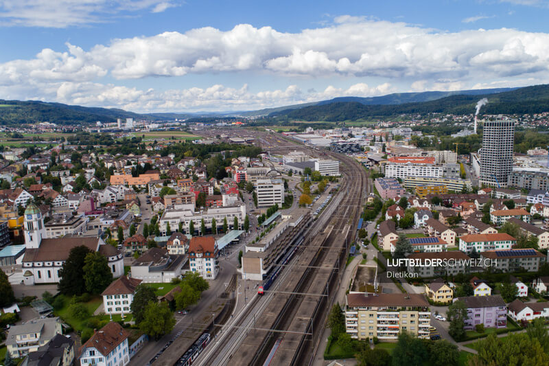 Luftaufnahme Dietikon ZH Luftbild