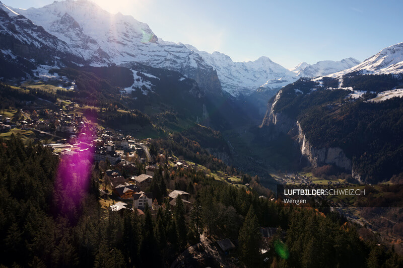 Luftaufnahme Lauterbrunnen und Wengen, Bern Luftbild