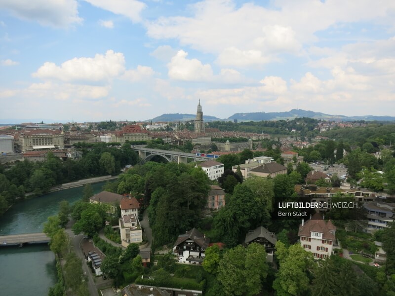 Luftaufnahme Bern mit Aare Luftbild