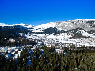 Luftaufnahme Flims Winter Luftbild