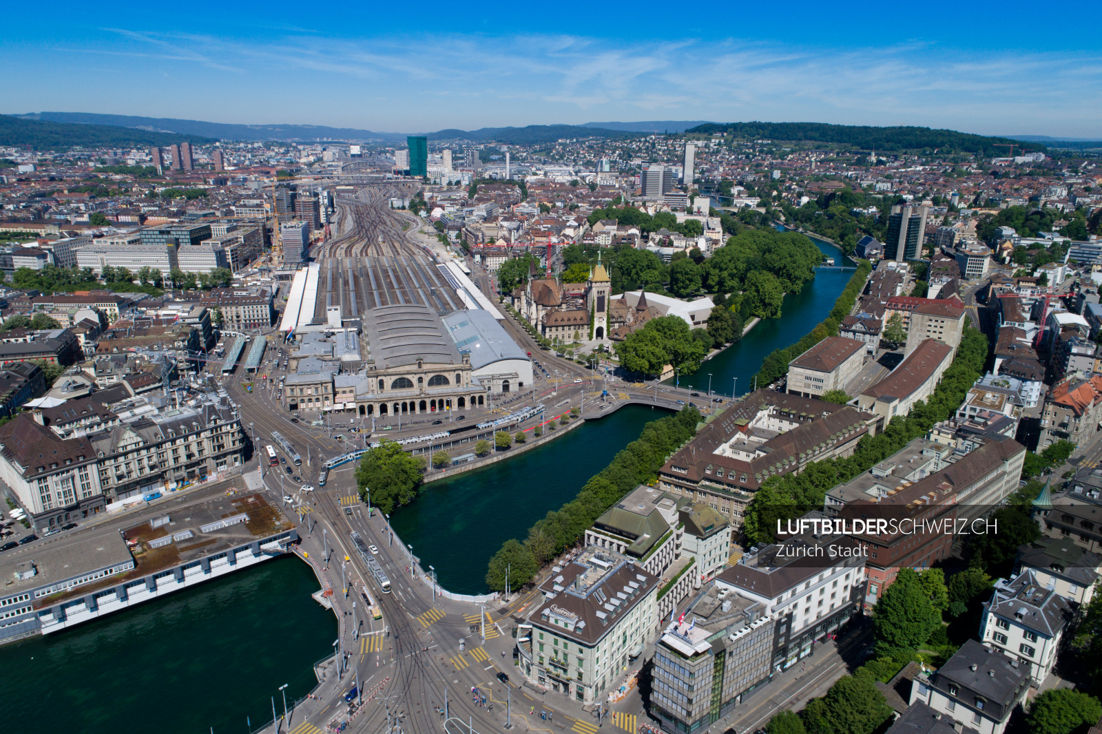 Luftaufnahme Zürich Hauptbahnhof Luftbild