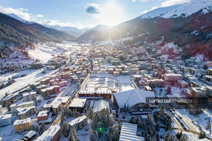 Luftbild Vailant Arena Davos