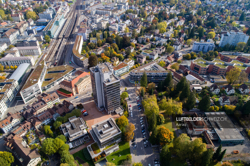 Luftaufnahme Aarau – Rosengarten & AEW Energie Luftbild