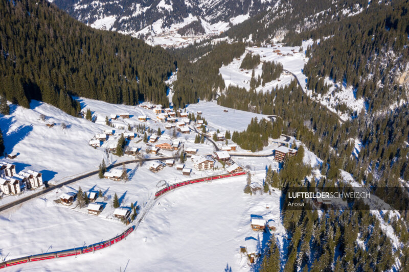 Arosa Litzirüti Luftbild Rhätische Bahn