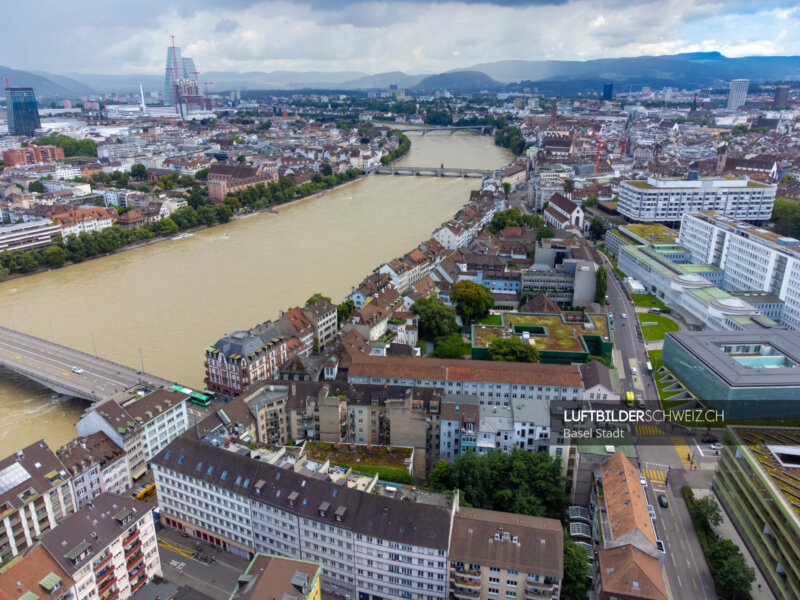 Basel Luftbild Rhein Spitalstrasse