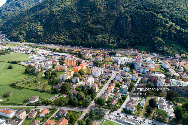 Luftbild Bellinzona Nord