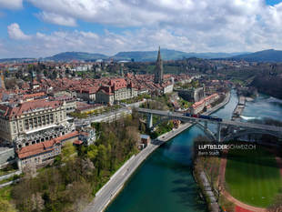 Bern Luftbild Casino bei Kirchfeldbrücke