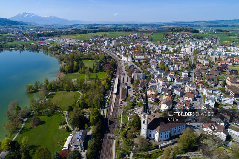 Cham Luftbild Kirche & Bahnhof