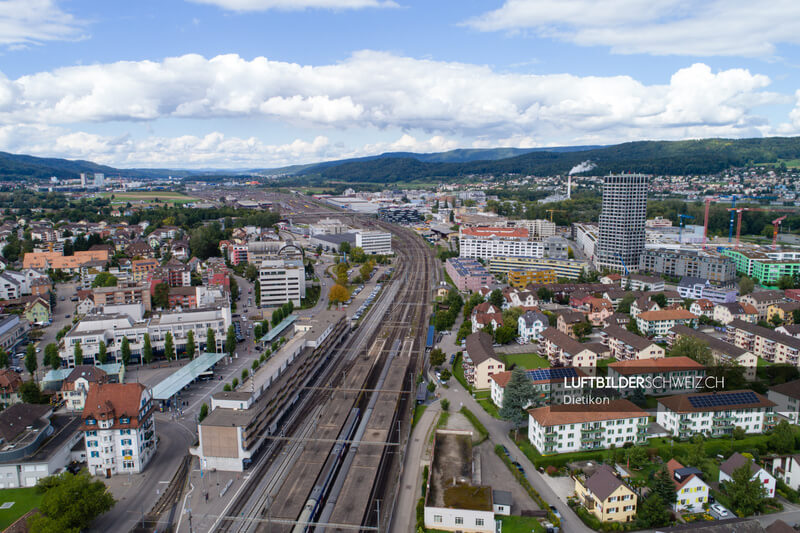 Dietikon Luftaufnahme Bahnhof Luftbild