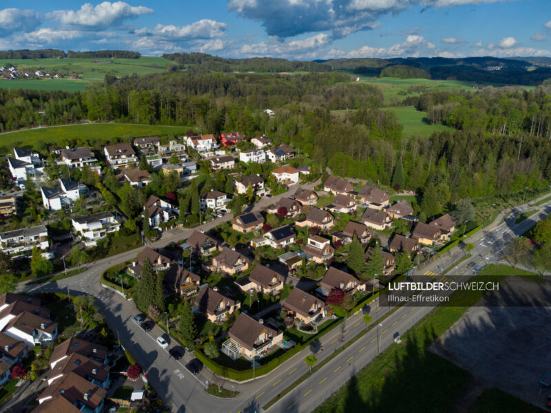 Effretikon Illnauerstrasse Eselriet Luftbild