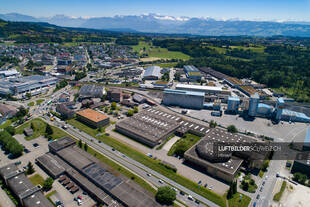 Industriegebiet Hinwil Luftbild
