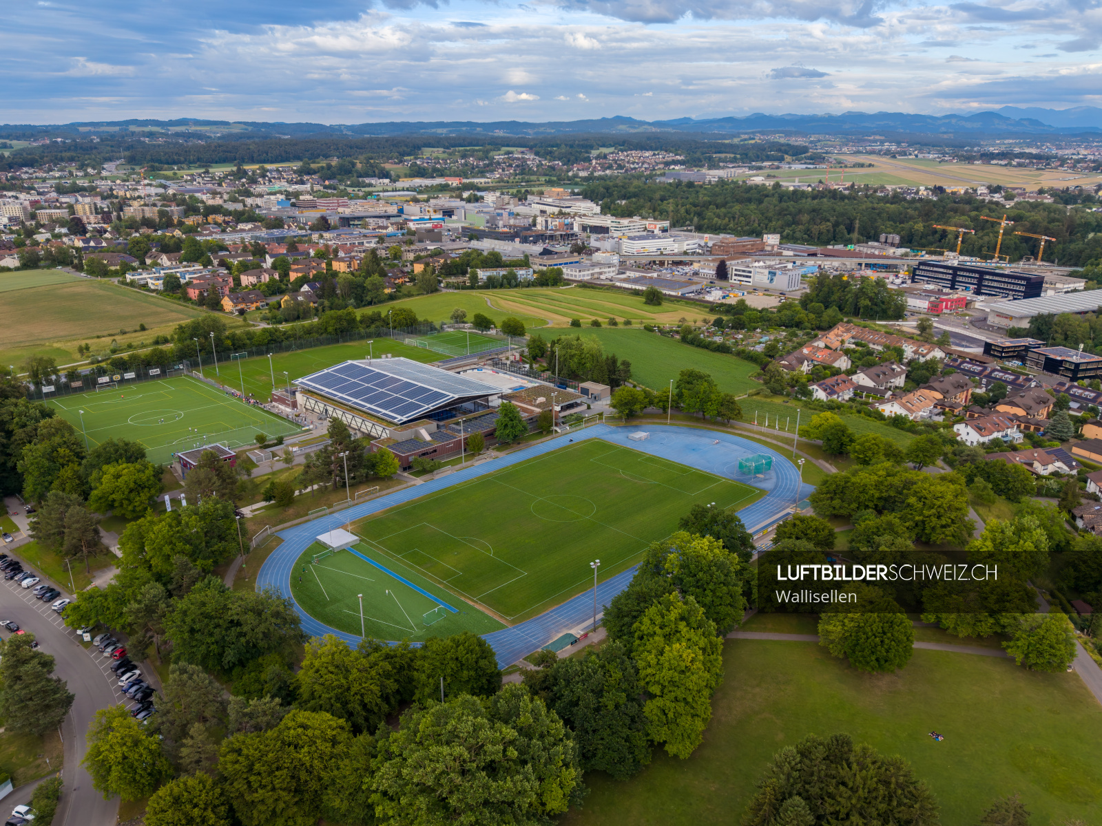 Luftaufnahme Sportzentrum Wallisellen