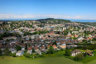 Luftaufnahme St. Gallen im Sommer Luftbild