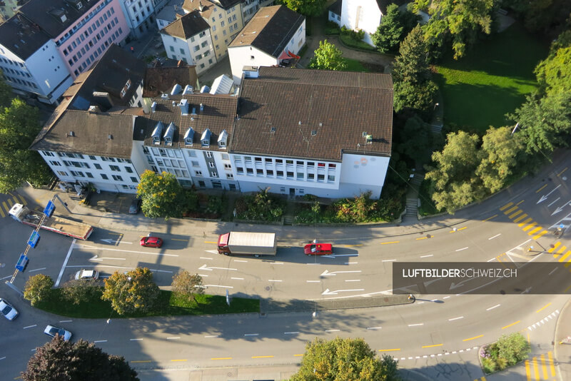 Luftaufnahme mehrspurige Strasse St. Gallen Luftbild