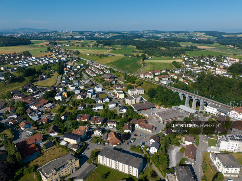 Luftaufnahme von Düdingen Luftbild