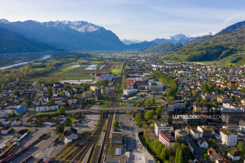 Buchs Drohnenfoto Bahnhof Luftbild