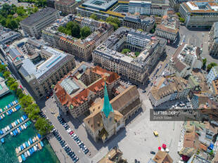 Drohne Kirche Fraumünster Luftbild