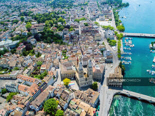 Drohnenaufnahme Grossmünster Zürich Luftbild