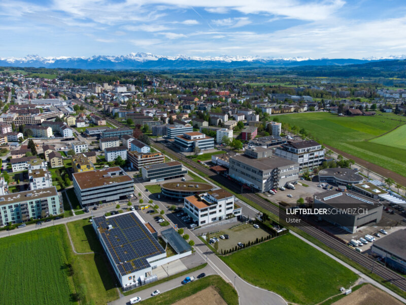 Drohnenfoto Uster Industriepark Luftbild