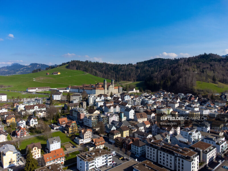 Luftbild Einsiedeln