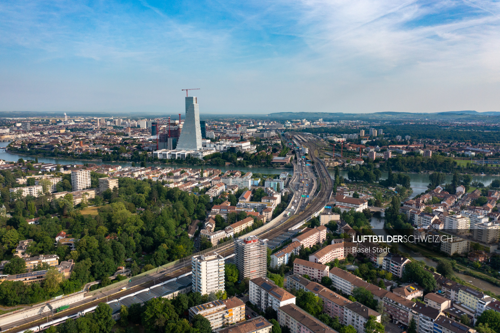 Luftaufnahme Basel Gellert / Breite Luftbild