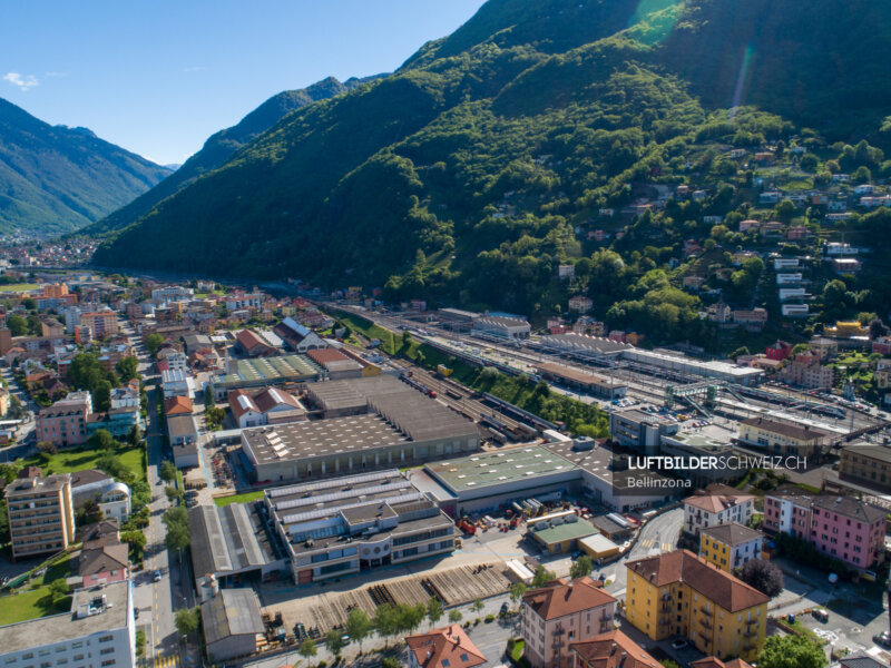 Luftaufnahme Bellinzona(Tessin) Luftbild