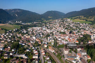 Luftaufnahme Moutier (Bern/Jura) Luftbild