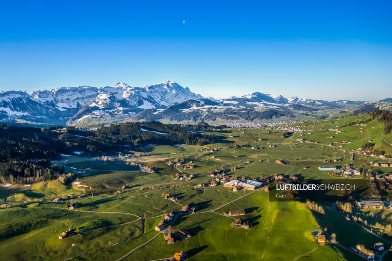 Luftaufnahme Säntis und Appenzell Luftbild