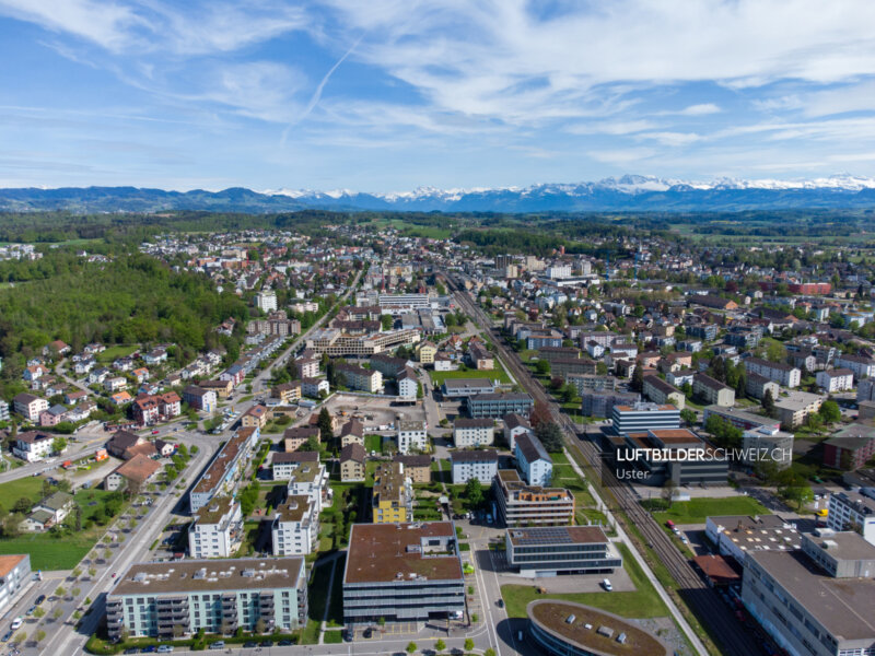 Luftaufnahme Uster Luftbild