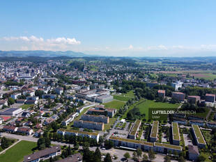 Luftaufnahme Uster Bildungszentrum Luftbild