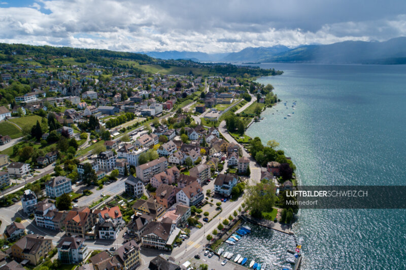 Luftbild Männedorf Schweiz