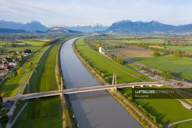 Rheinbrücke bei Widnau Luftbild