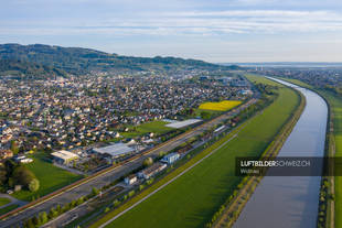 Widnau mit Rhein Luftaufnahme Luftbild