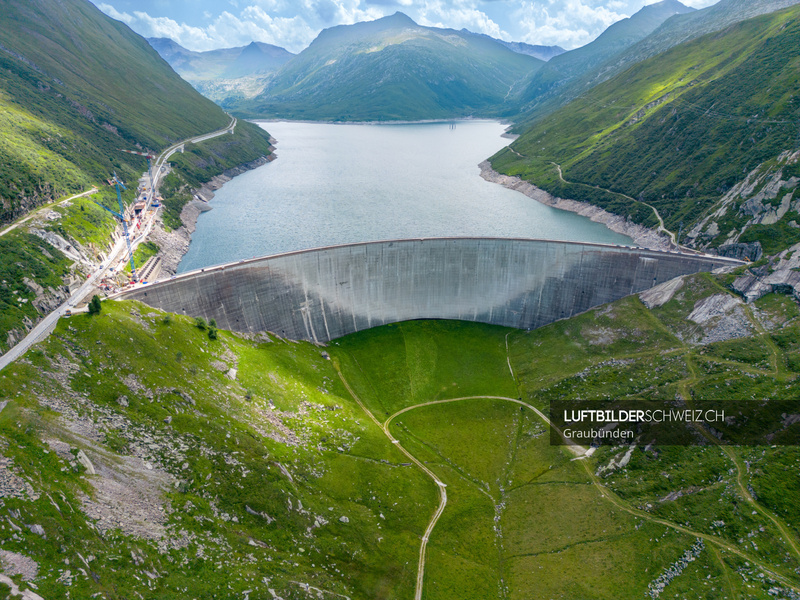 Lukmanierpass Stausee Luftbild