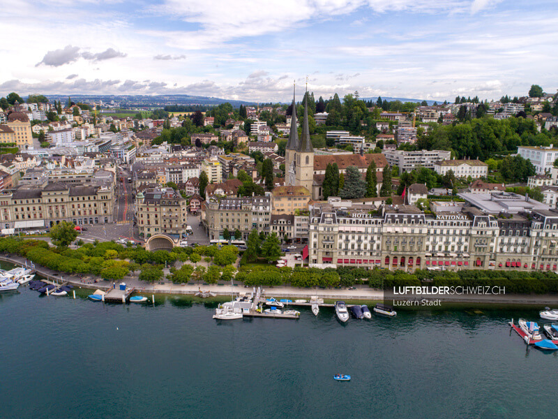 Luftaufnahme Luzern Leodegar Kirche Luftbild