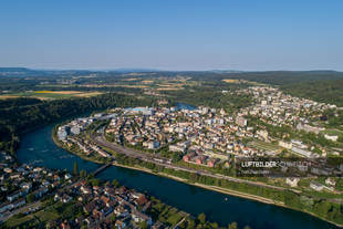 Neuhausen am Rheinfall CH Luftbild