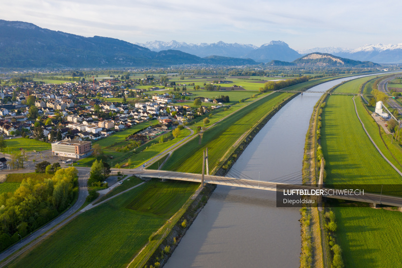Rheinbrücke Luftbild mit Diepoldsau