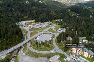 San Bernardinotunnel Luftbild