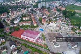 Luftaufnahme Wetzikon Usterstrasse Luftbild