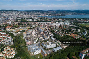 Luftbild Zürich Wiedikon Binzstrasse