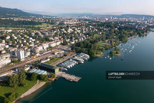 Zürichsee Schifffahrt Hafen Luftbildn